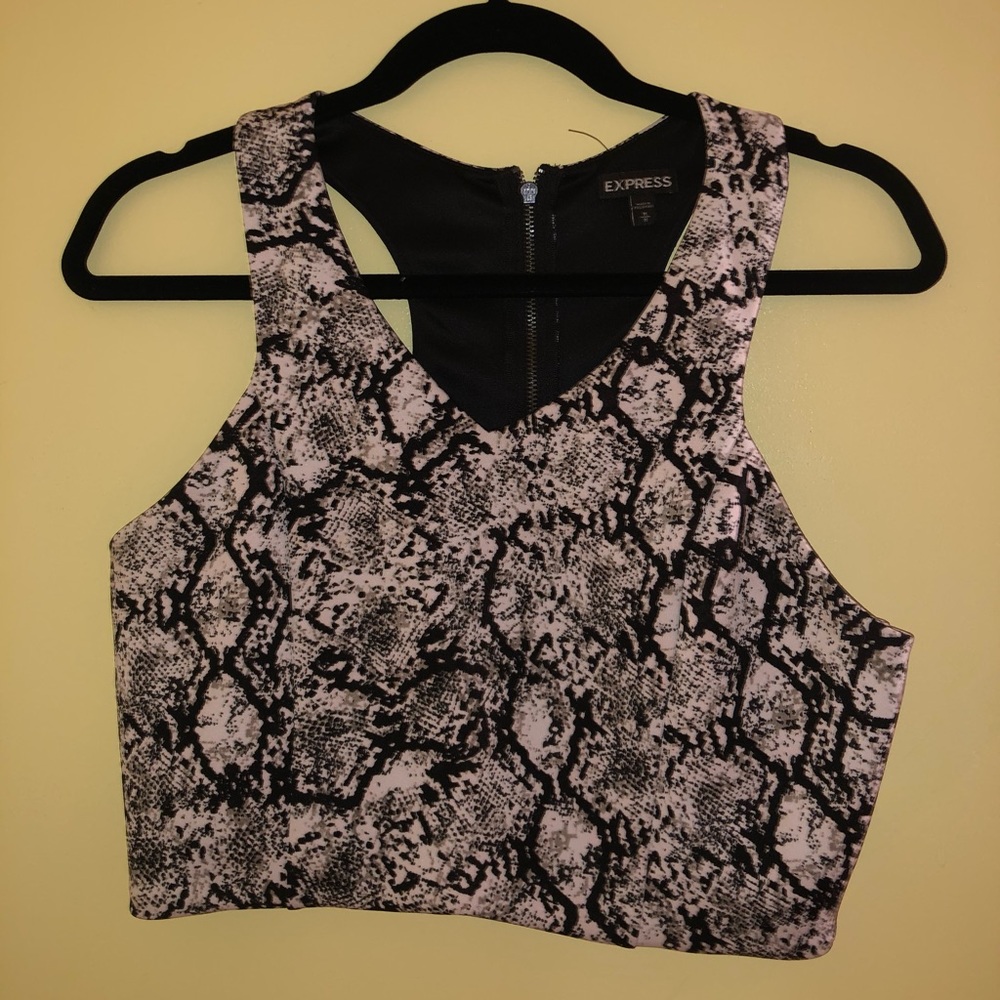 Express crop top